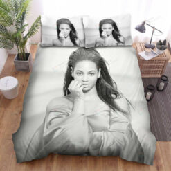 Beyonce In Halo Song Photoshoot Bed Sheets Spread Comforter Duvet Cover Bedding Sets